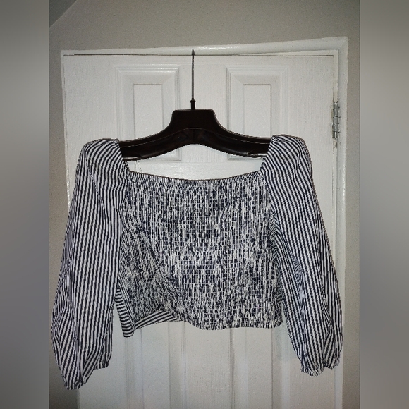 Crop Top L - Picture 7 of 7